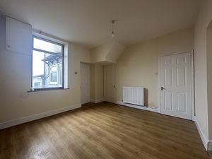 Photo 16- click for photo gallery